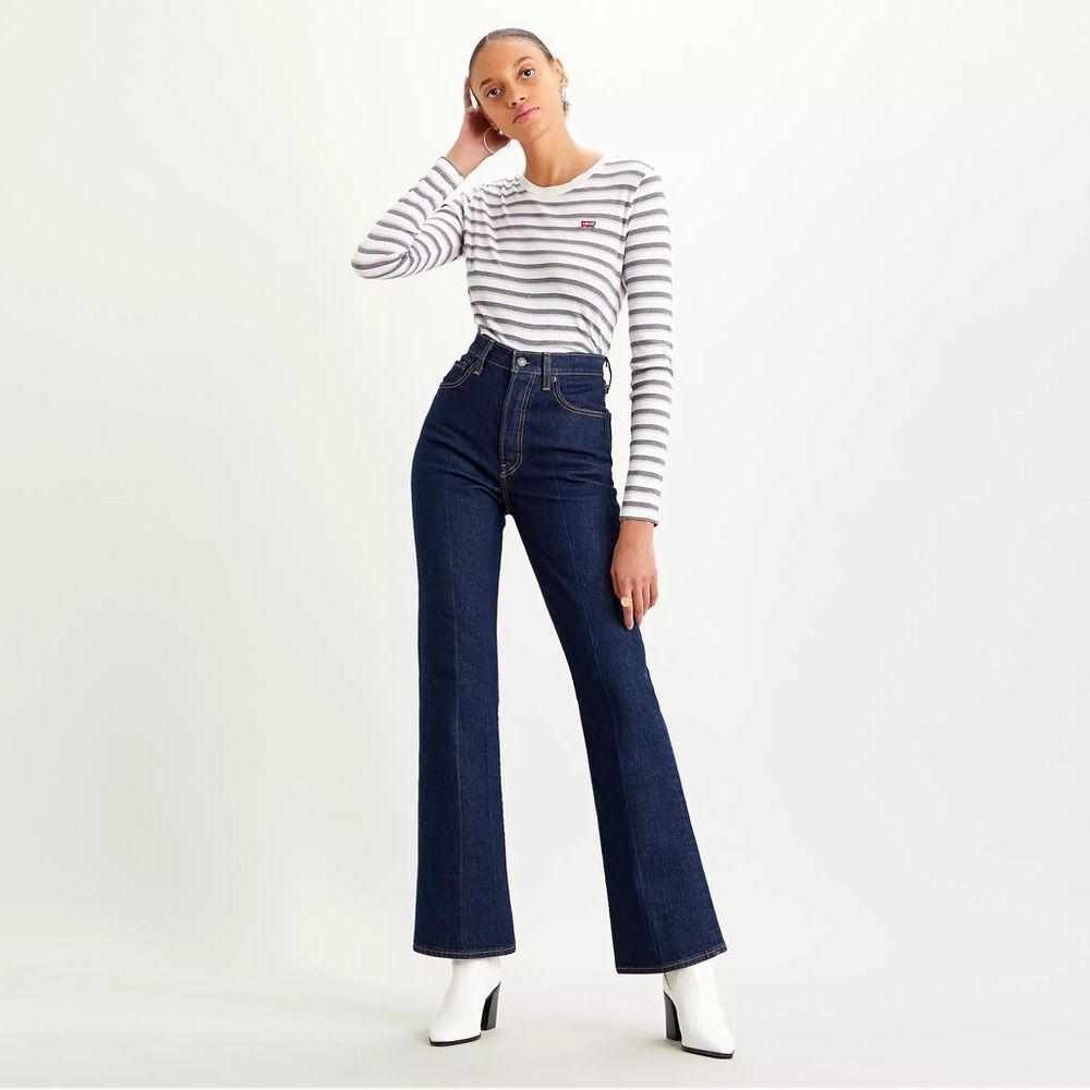 Levi’s Ribcage Blue High Rise Button Fly Bootcut Jeans Size 25